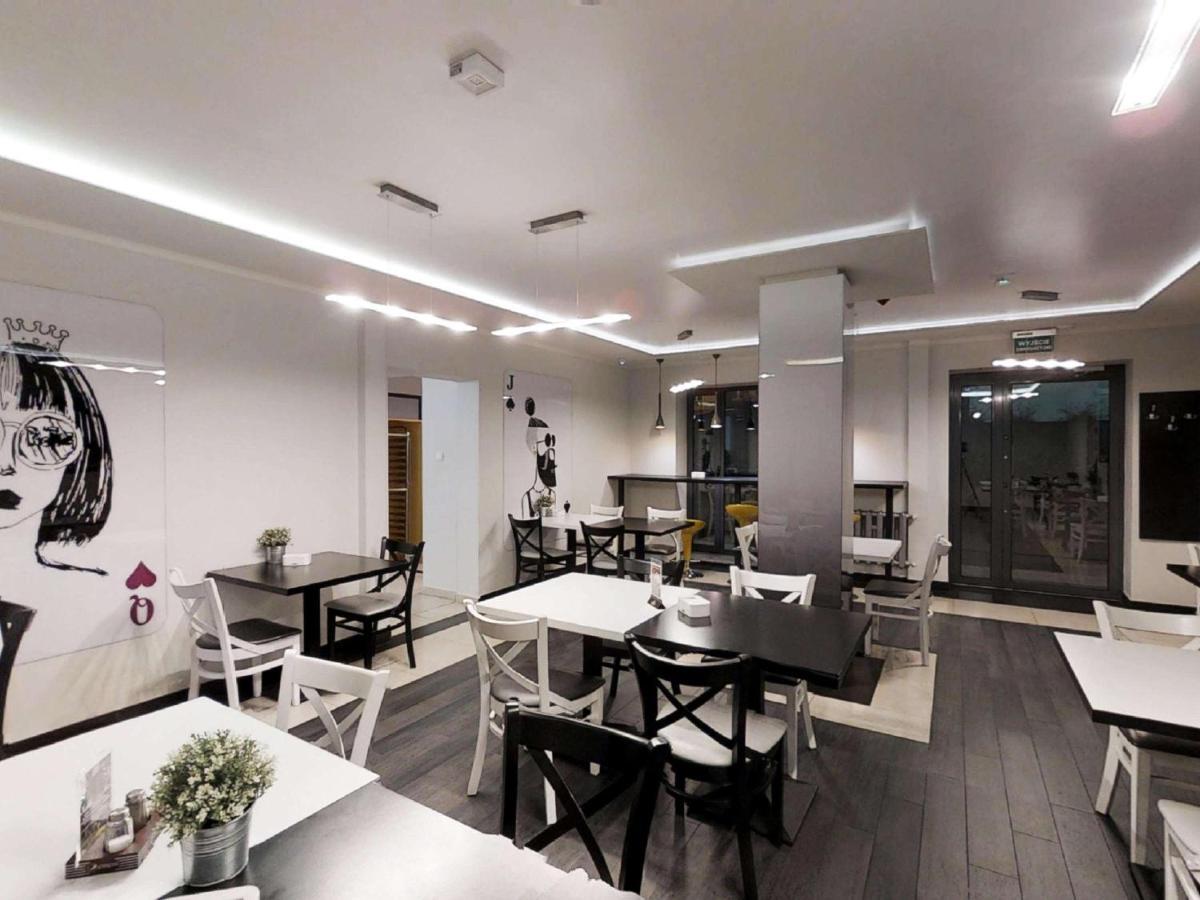 Ibis Styles Gniezno Stare Miasto Exterior photo