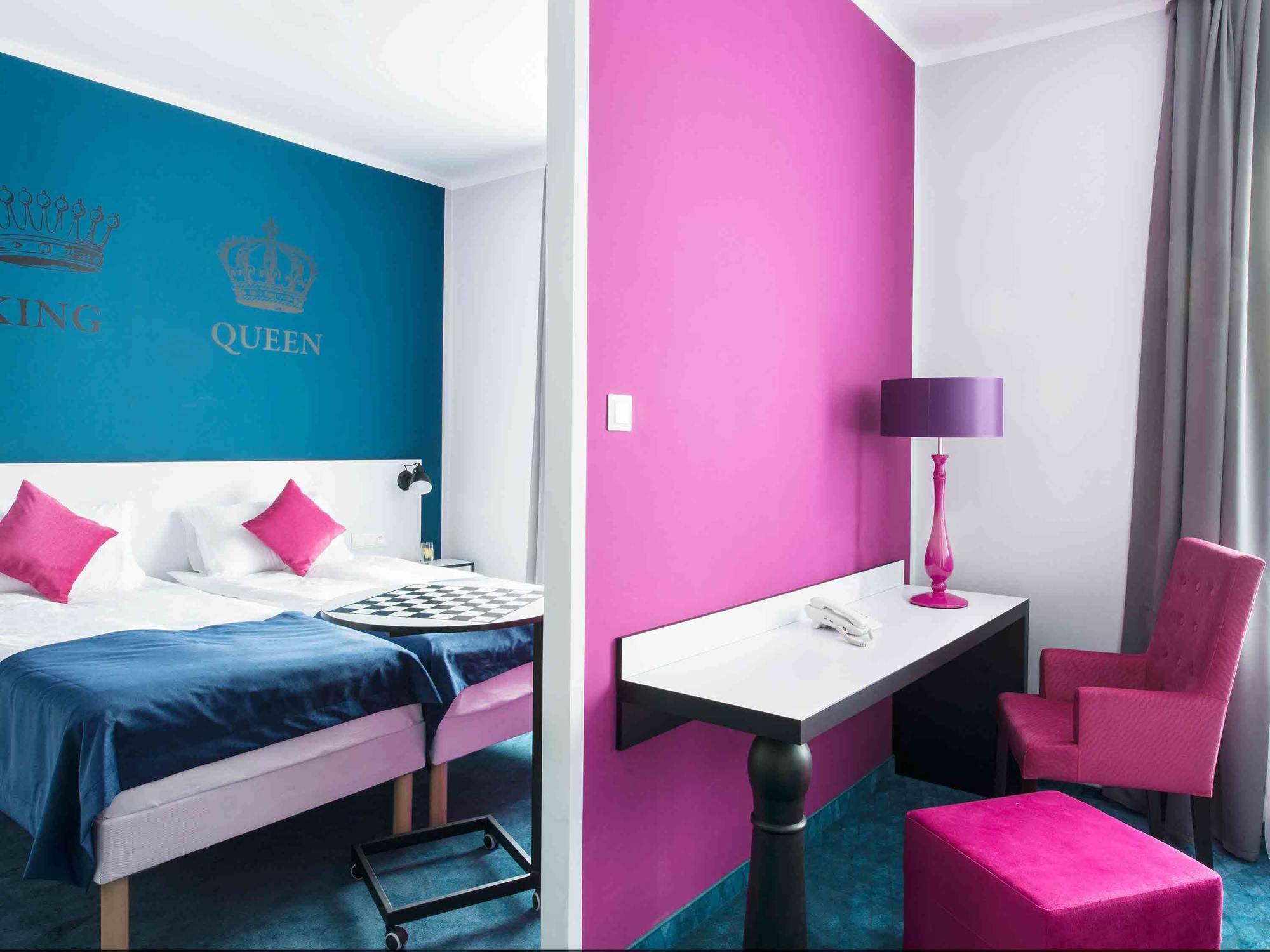 Ibis Styles Gniezno Stare Miasto Exterior photo