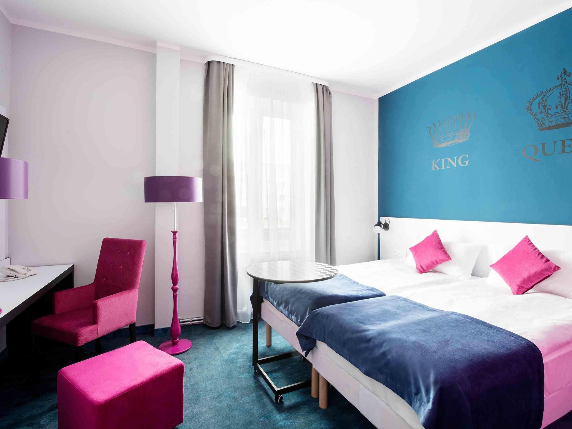 Ibis Styles Gniezno Stare Miasto Exterior photo